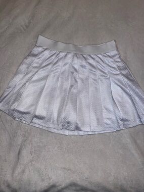 PINK Victoria's Secret White Pleated Skort